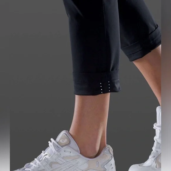 🍋lululemon City Sleek 5-Pocket 7/8 Pant Size 10 - Picture 3 of 10